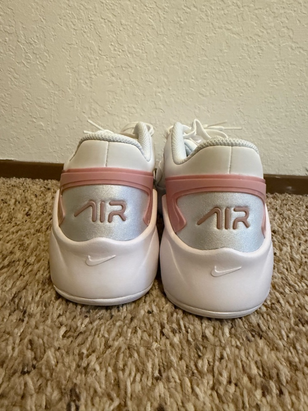 Nike Women’s White & Light Pink Air Sneakers